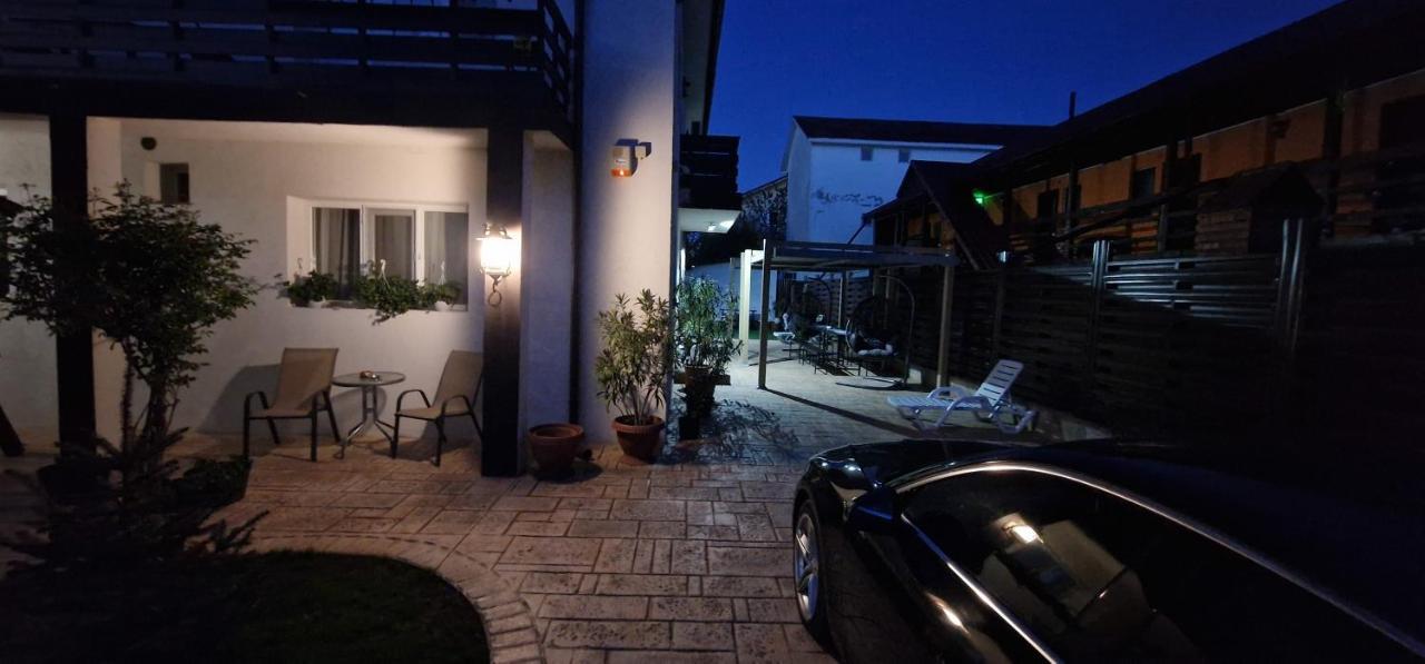 Casa Sebastian Hotel Costinesti Eksteriør billede
